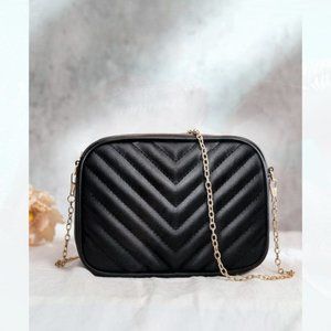 New Chain Crossbody Bag Black 86